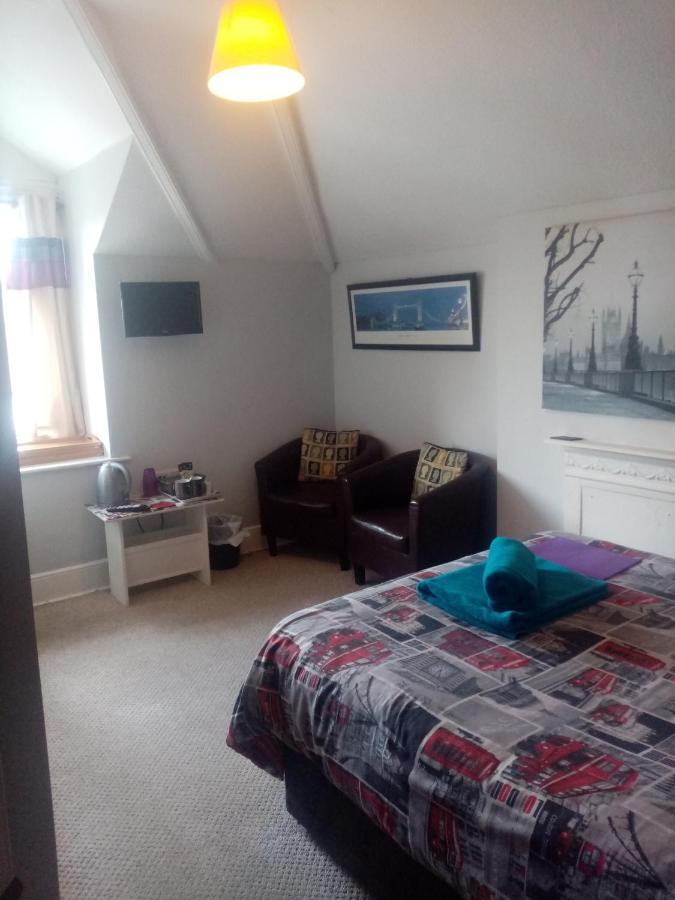 Lea Hurst B & B Bournemouth Dış mekan fotoğraf