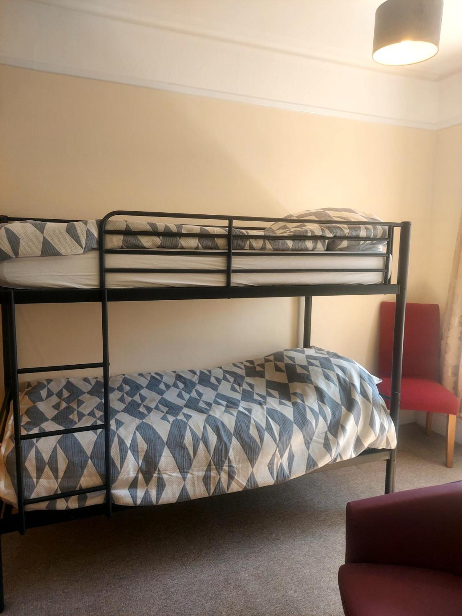 Lea Hurst B & B Bournemouth Dış mekan fotoğraf